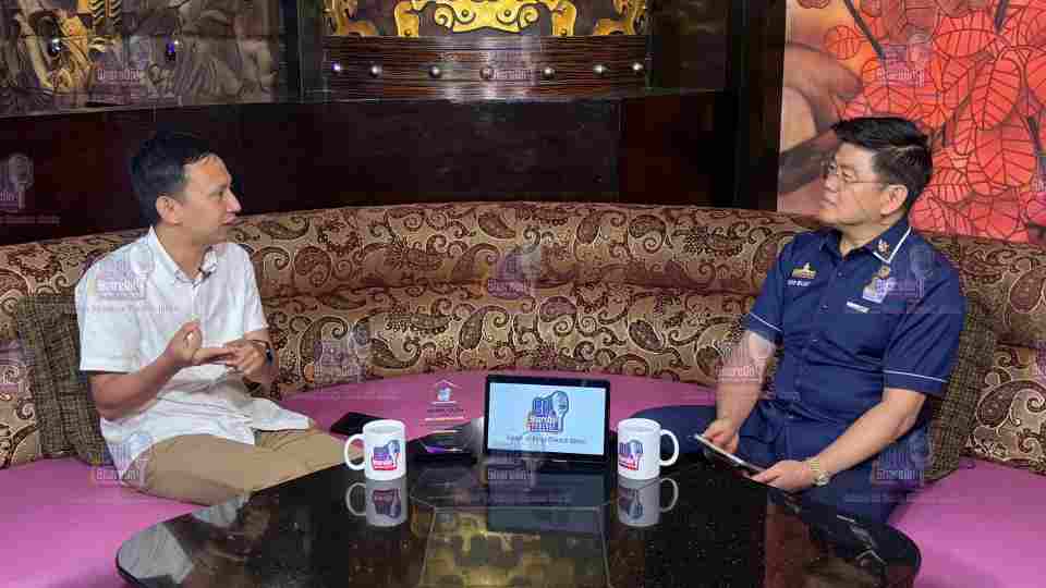 Podcast EdShareOn: Nadiem Makarim, Chromebook, dan Kurikulum Merdeka – Paket Lengkap Penurunan Kualitas Pendidikan?