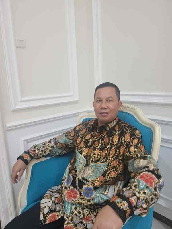 ROBERT SIMANGUNSONG, S.H., M.H., KABID SDM PMI JAWA TIMUR: AJAK GENERASI MUDA AKTIF TERLIBAT DALAM KEGIATAN KEMANUSIAAN